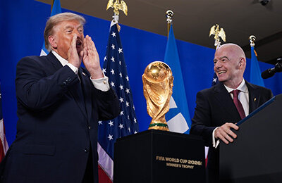 Трамп и Инфантино обсудили будущее ЧМ и скандальные решения ФИФА