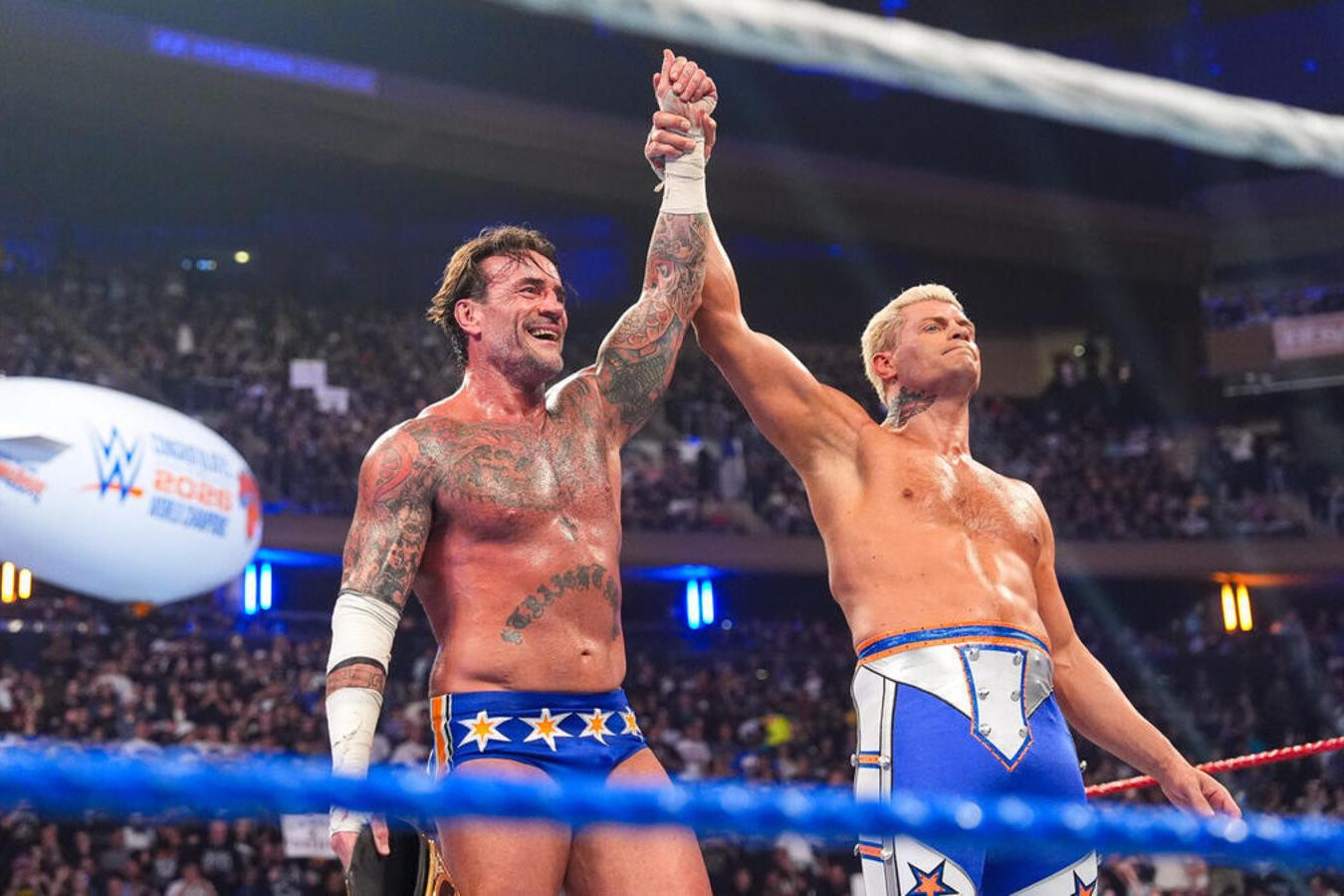 Звёзды НБА и чемпионы WWE стали главными героями шоу Saturday Night's Main Event