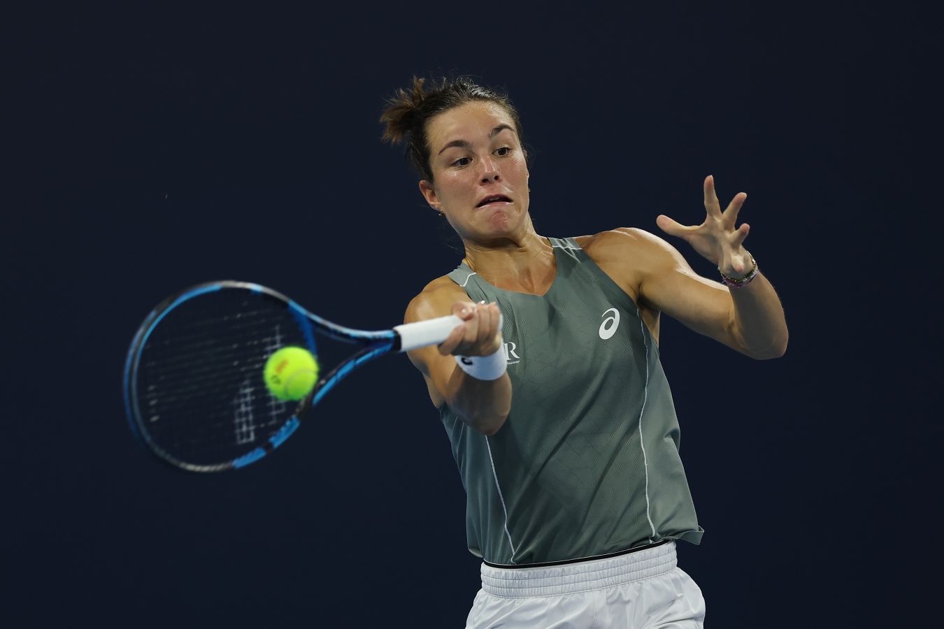 Лоис Буассон снялась с турнира WTA-1000 в Цинциннати