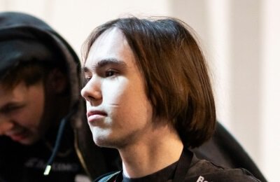 Donk установил новый мировой рекорд по уровню Elo на платформе Faceit