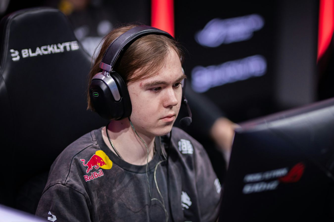 Spirit победила Liquid и вышла в полуфинал BLAST Bounty Summer