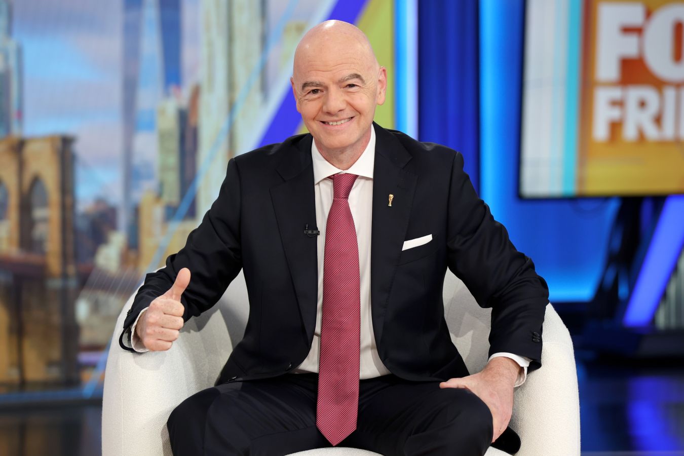 КАФ поддержала ФИФА после скандала с продажей прав на чемпионат мира
