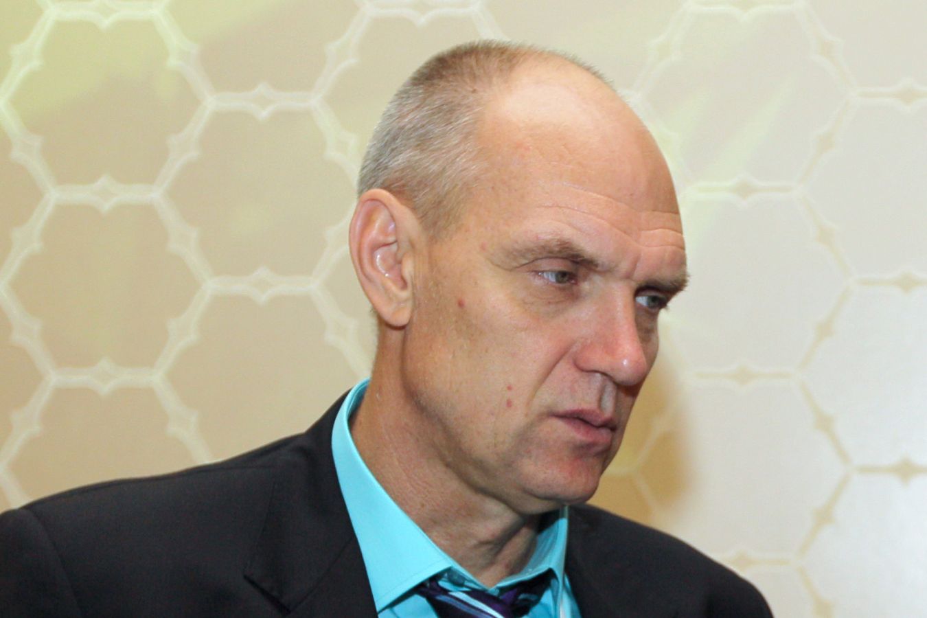 Александр Бубнов раскритиковал высказывания Слуцкого о третьем туре РПЛ