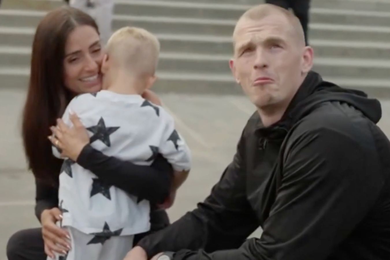 Сын Иэна Гэрри расстроился из-за Махачева на битве взглядов UFC 330