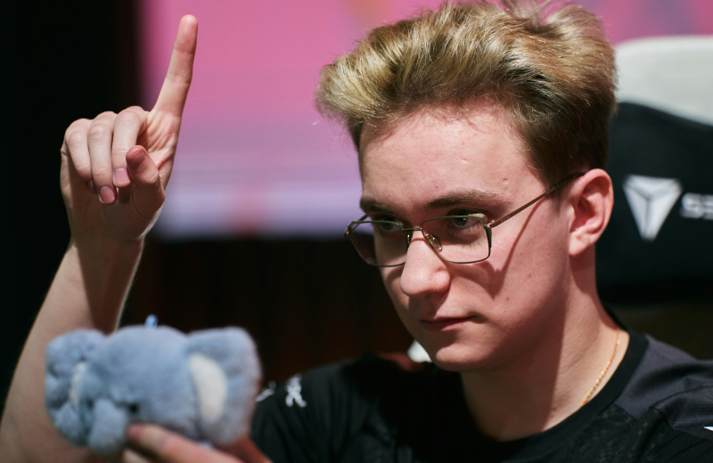 Spirit проиграли Jijiehao на EWC 2026, Fl4mus доволен возвращением в GamerLegion