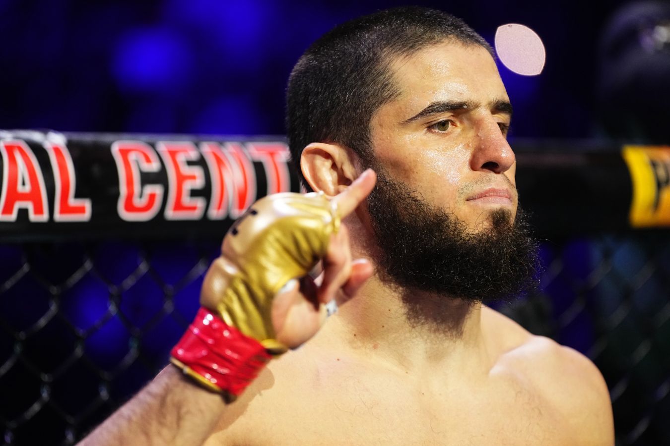 Иэн Гэрри назвал Махачева идеальным соперником для боя за титул UFC