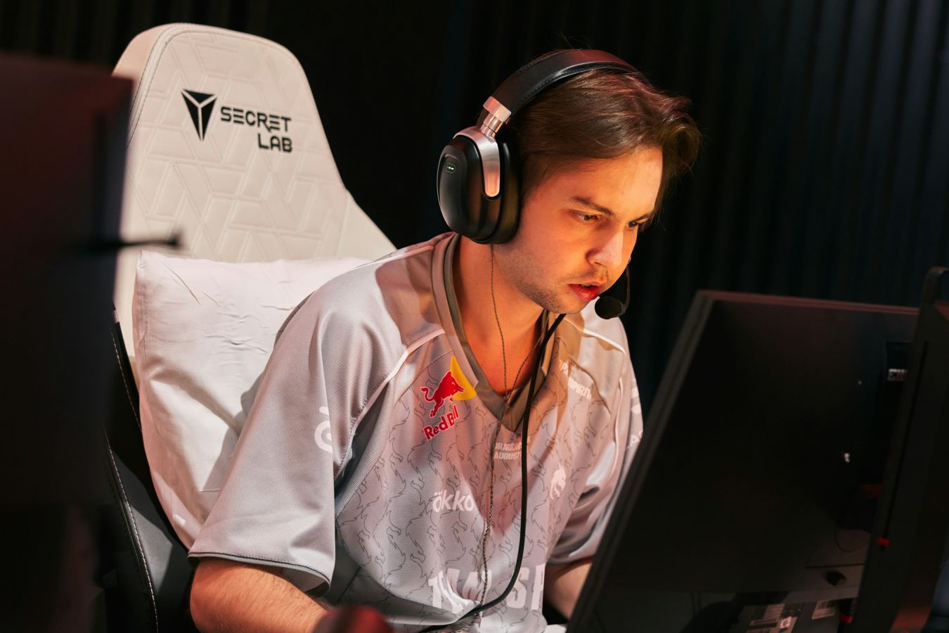 Team Spirit победила Luminosity в матче на вылет на EWC 2026 по CS2