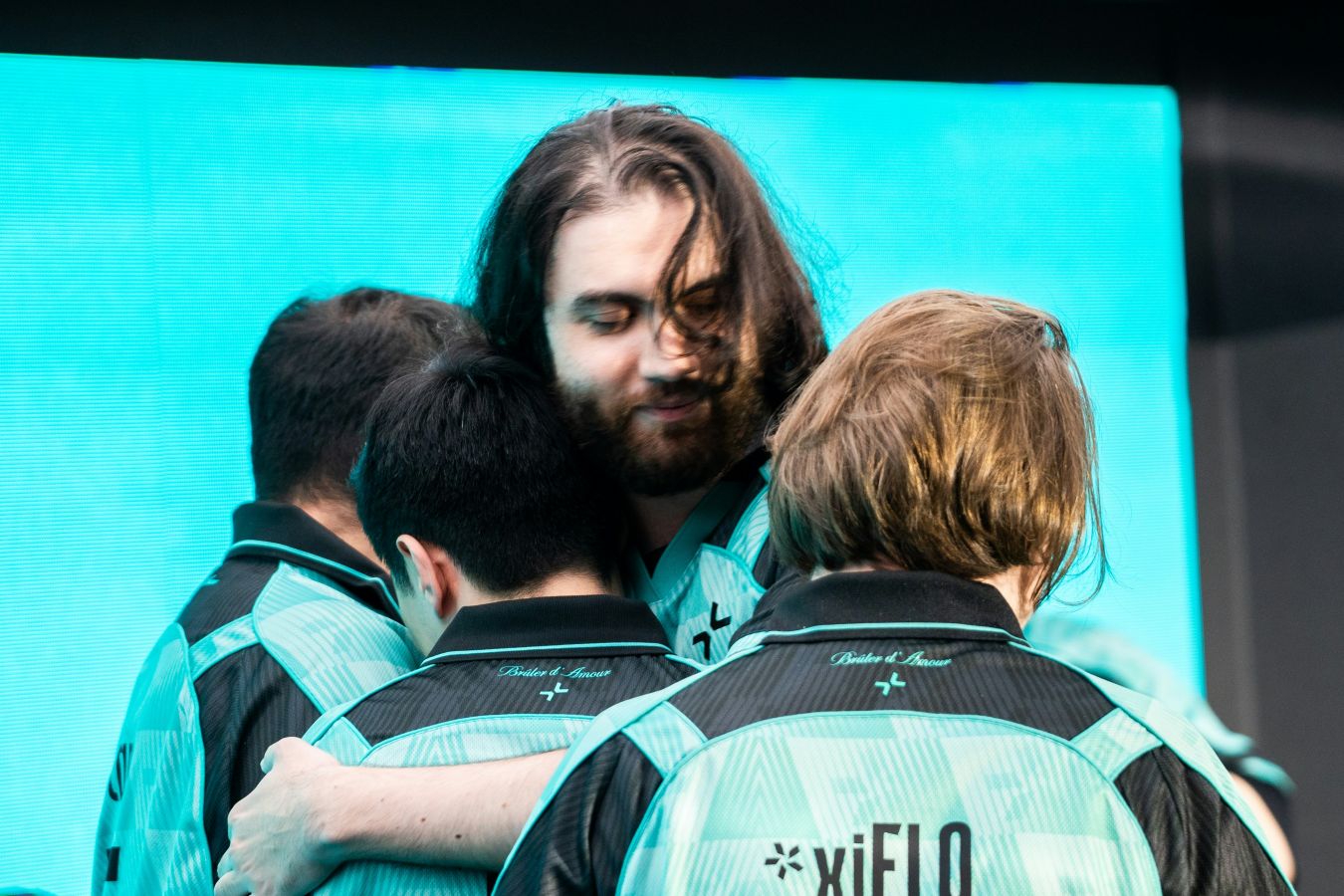 PARIVISION победила 100 Thieves на EWC 2026 по CS2