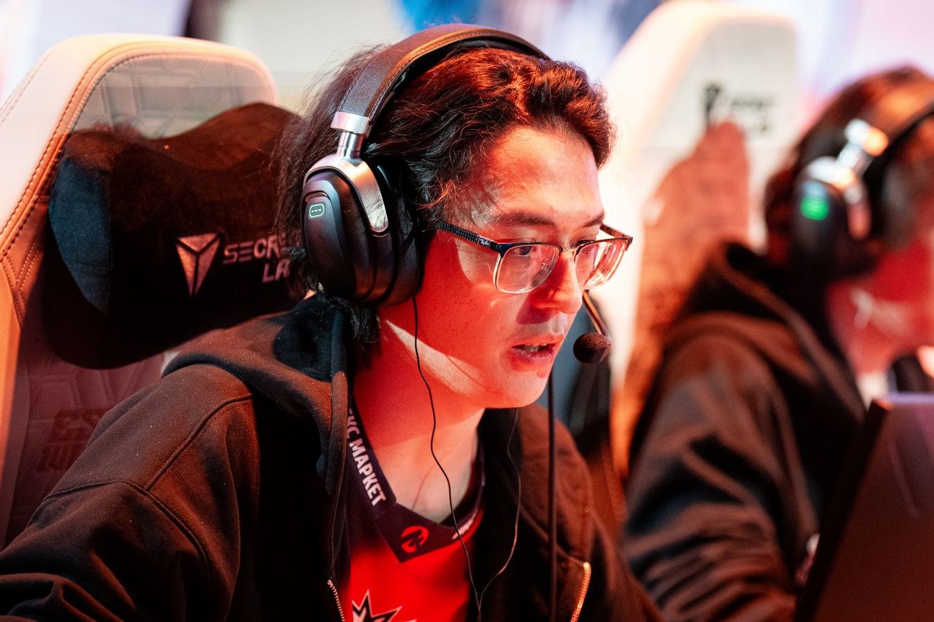 Team Yandex избежала вылета с The International 2026, разгромив Team Resilience