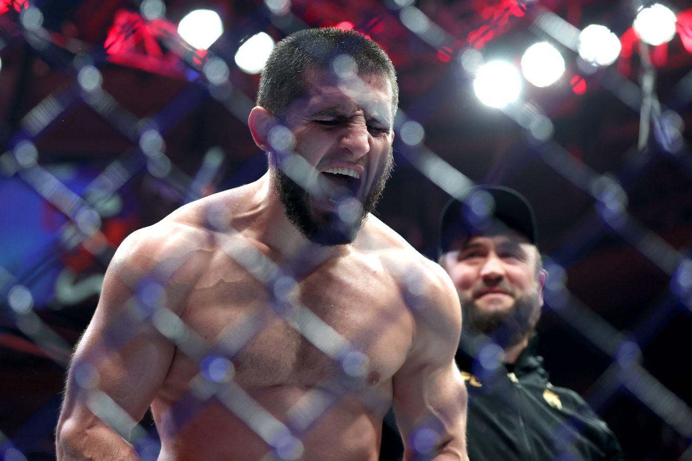 Ишимбаев оценил победу Махачева над Гэрри на UFC 330