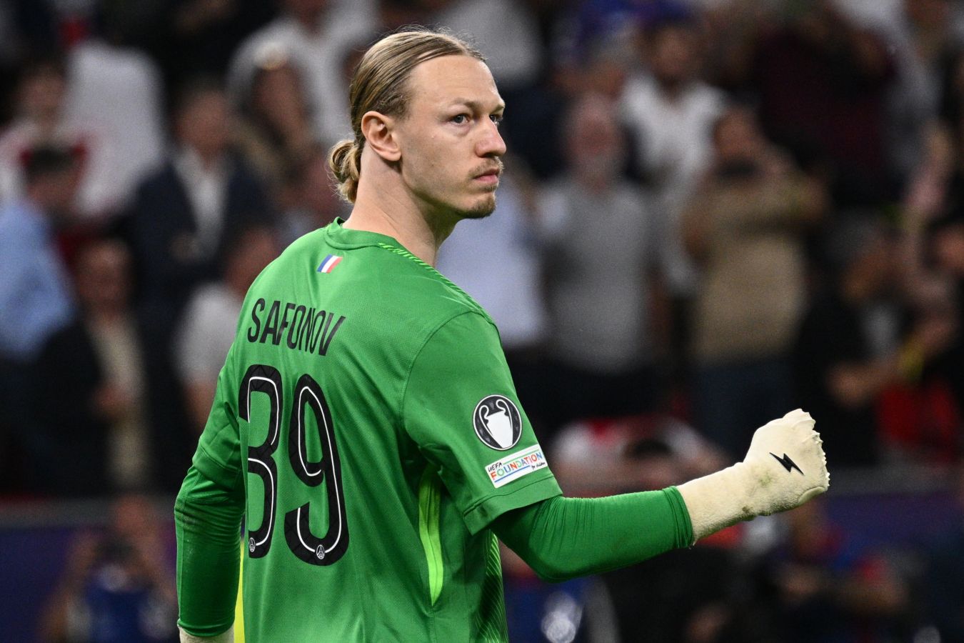 Матвей Сафонов вошёл в топ-10 вратарей мира по версии ESPN
