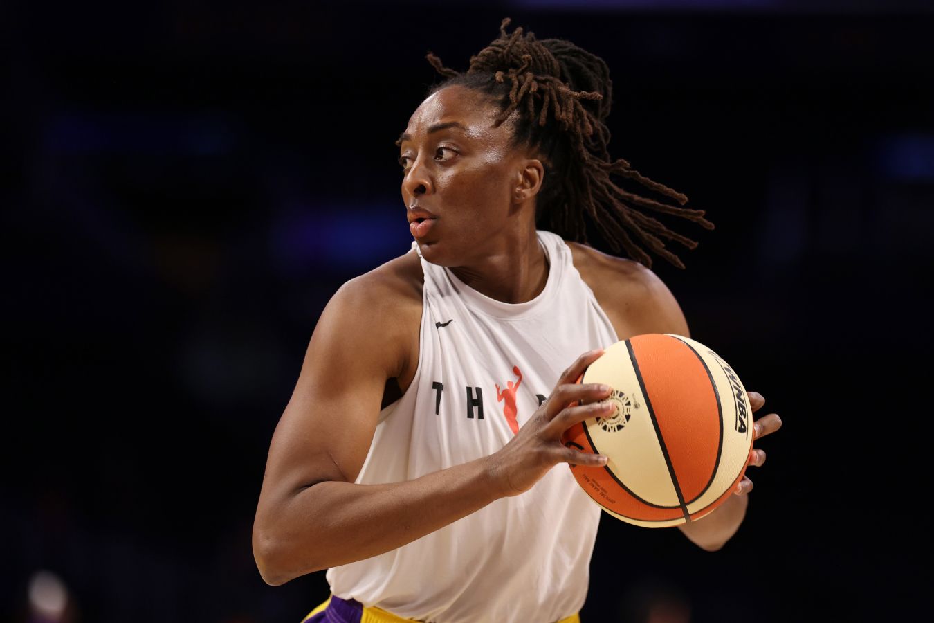 Чемпионка WNBA Ннека Огвумике завершила карьеру после 15 сезонов