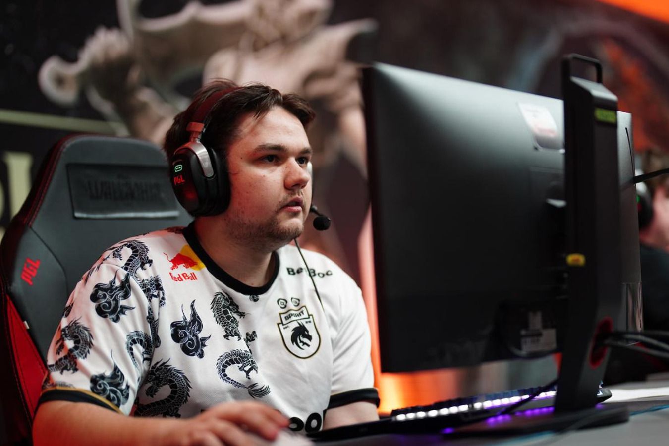 Yatoro объяснил разгром 1win в первом матче плей-офф The International 2026
