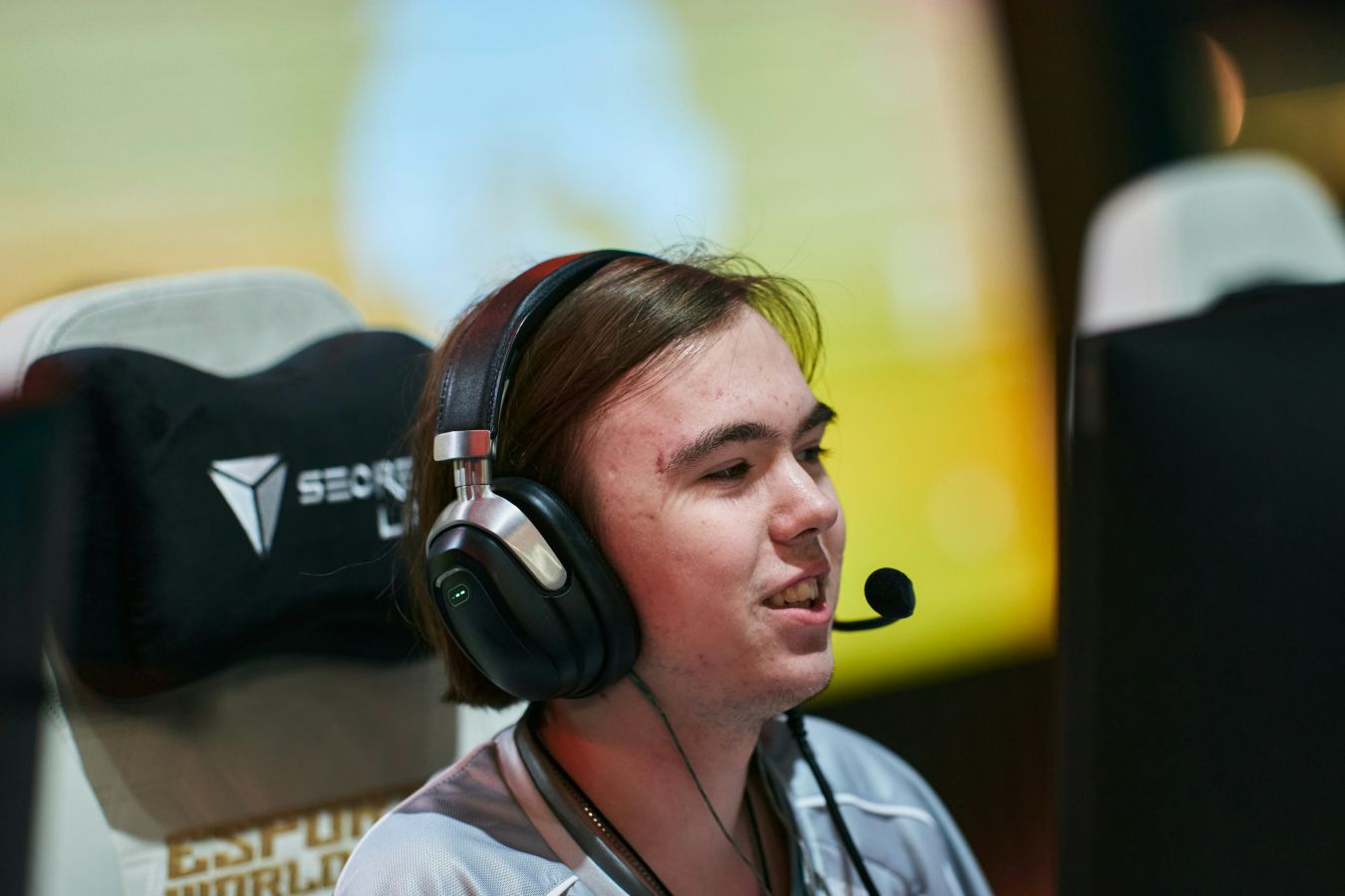 Team Spirit и Team Vitality сыграют в четвертьфинале EWC 2026 по CS2