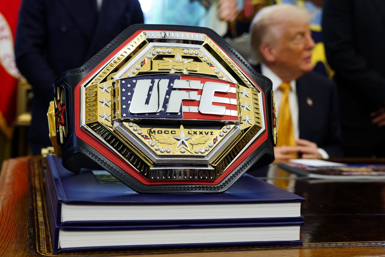 Руслан Шамилов назвал россиян, которые могут стать чемпионами UFC