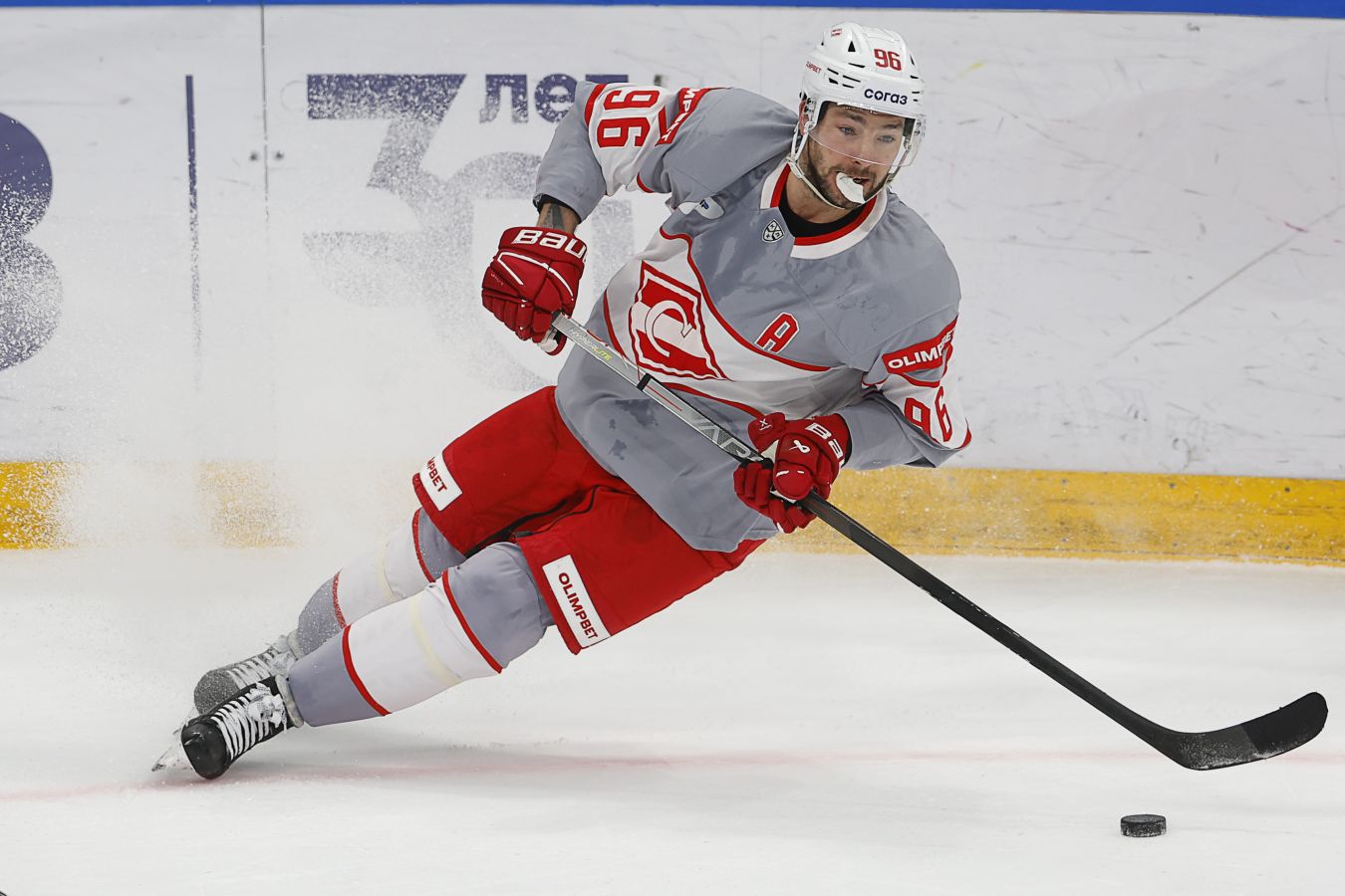 Александр Бурмистров перешёл в фарм-клуб «Торонто» из ECHL
