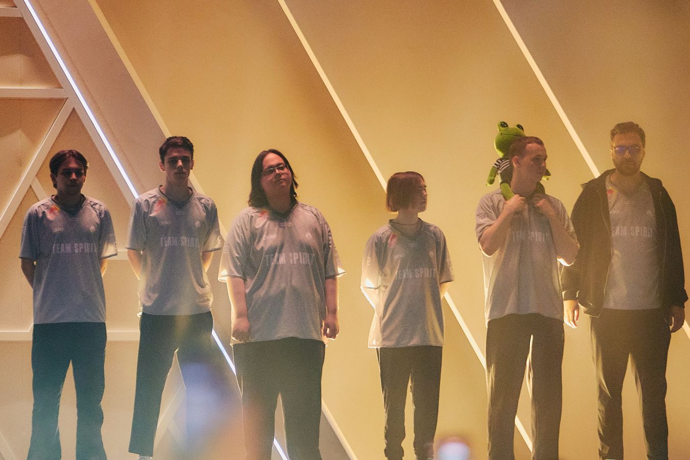 Team Spirit победила на Esports World Cup 2026 по CS2 и взяла второй трофей за день