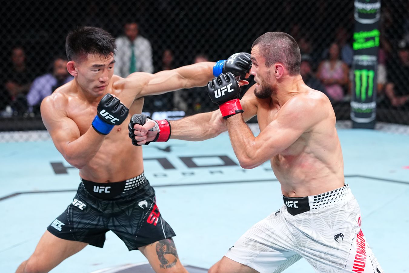Умар Нурмагомедов проиграл Сонг Ядонгу на UFC Fight Night 286