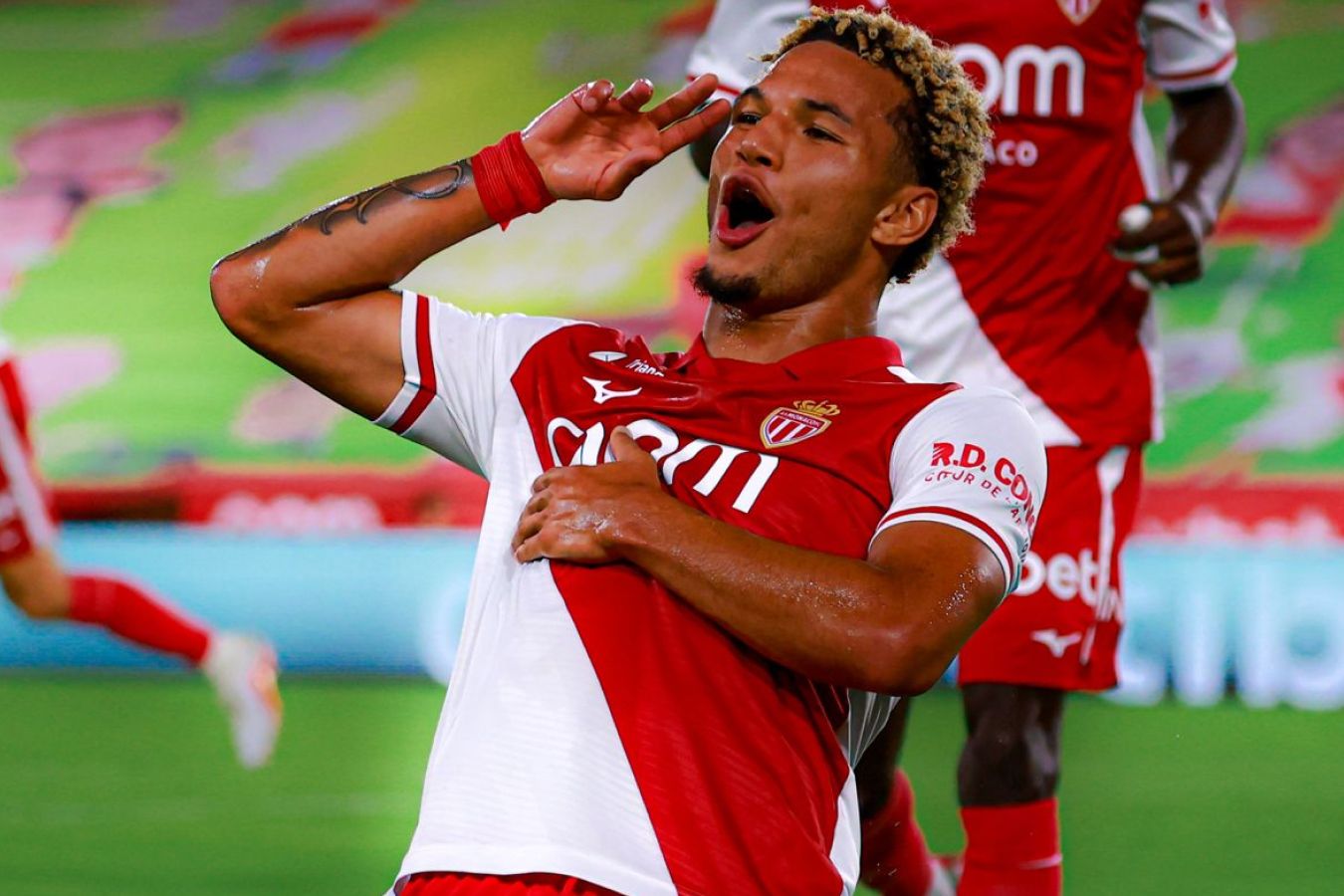«Монако» обыграл «Марсель» и вышел на первое место в Лиге 1
