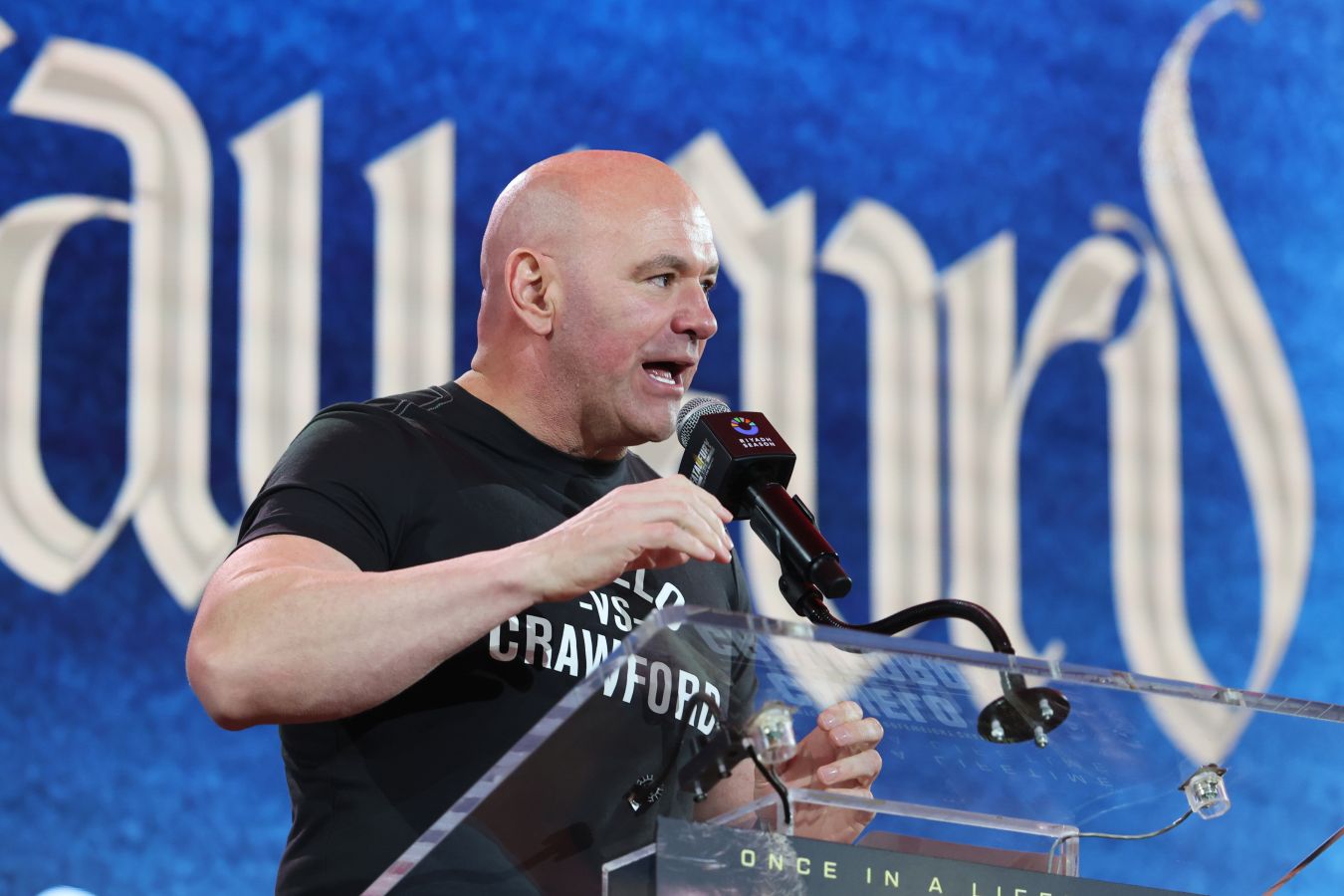 Дана Уайт сообщил о скором объявлении главного боя UFC 332