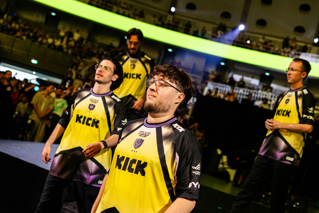 Team Vitality вышла в полуфинал BLAST Open Porto 2026 по CS2