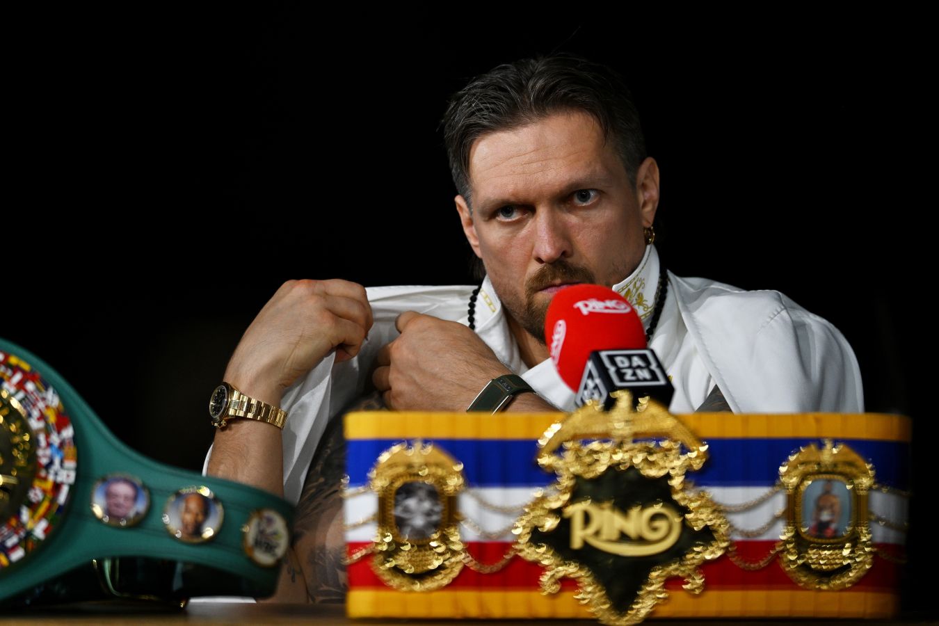 Александр Усик рассказал о дебюте в футболе