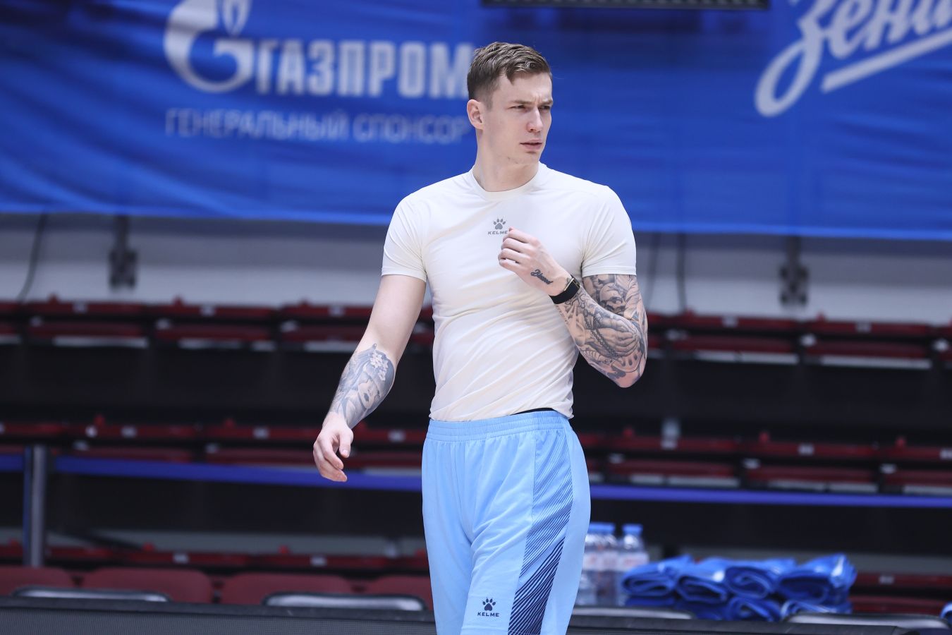 Лука Шаманич рассказал об адаптации в УНИКСе и целях команды