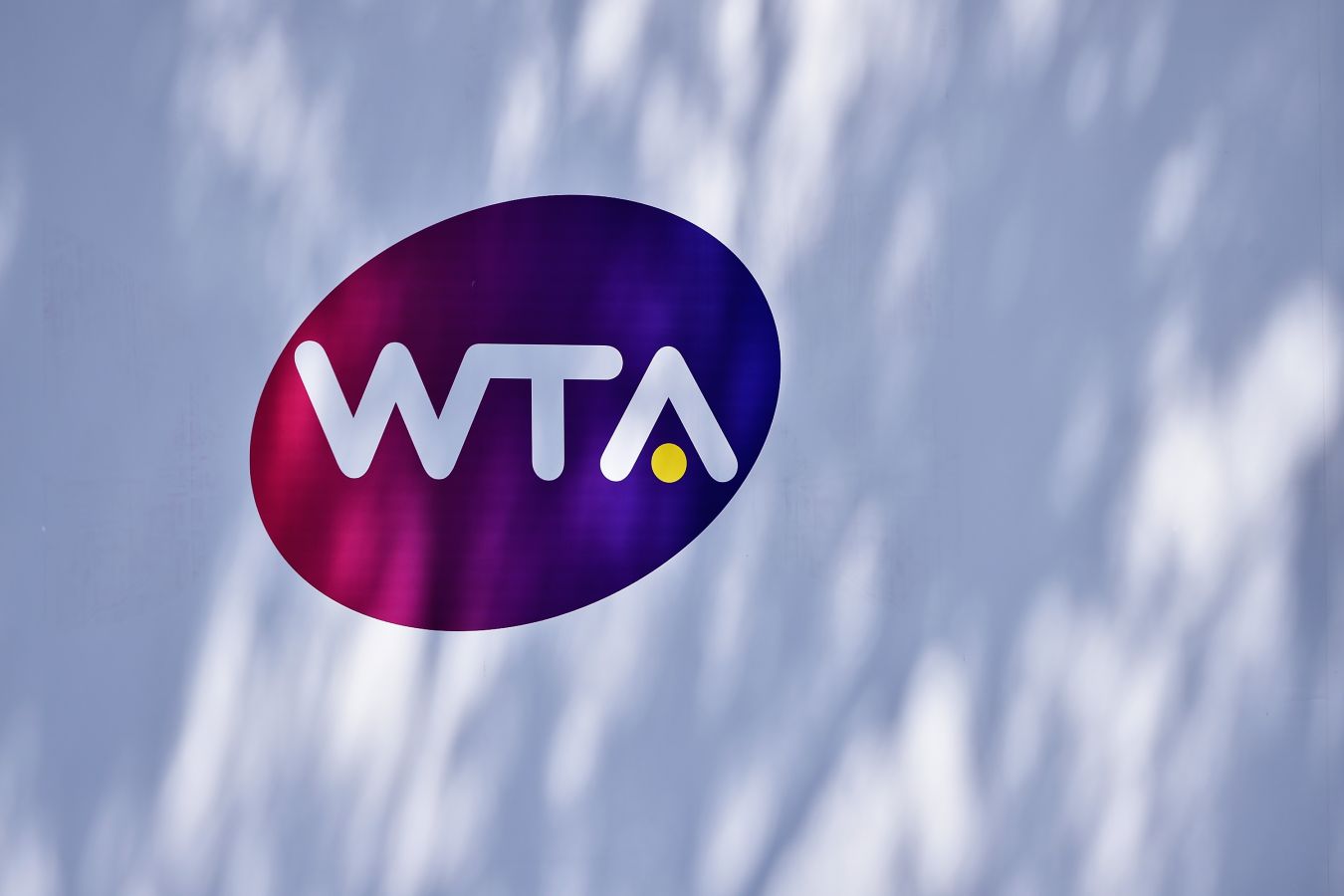 Женская теннисная ассоциация WTA испытывает серьёзные финансовые трудности