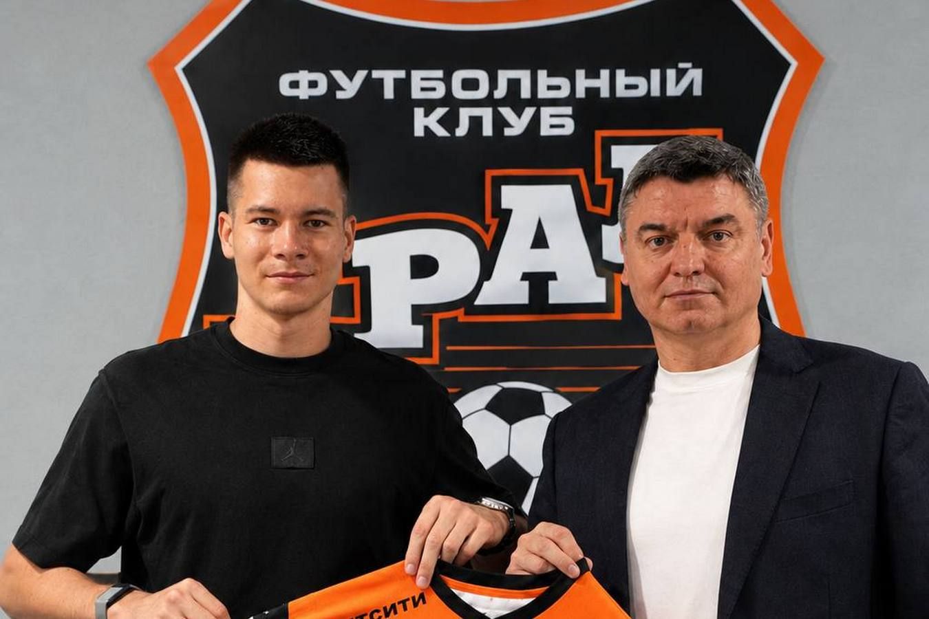 «Урал» арендовал полузащитника Кайнова у «Сочи»