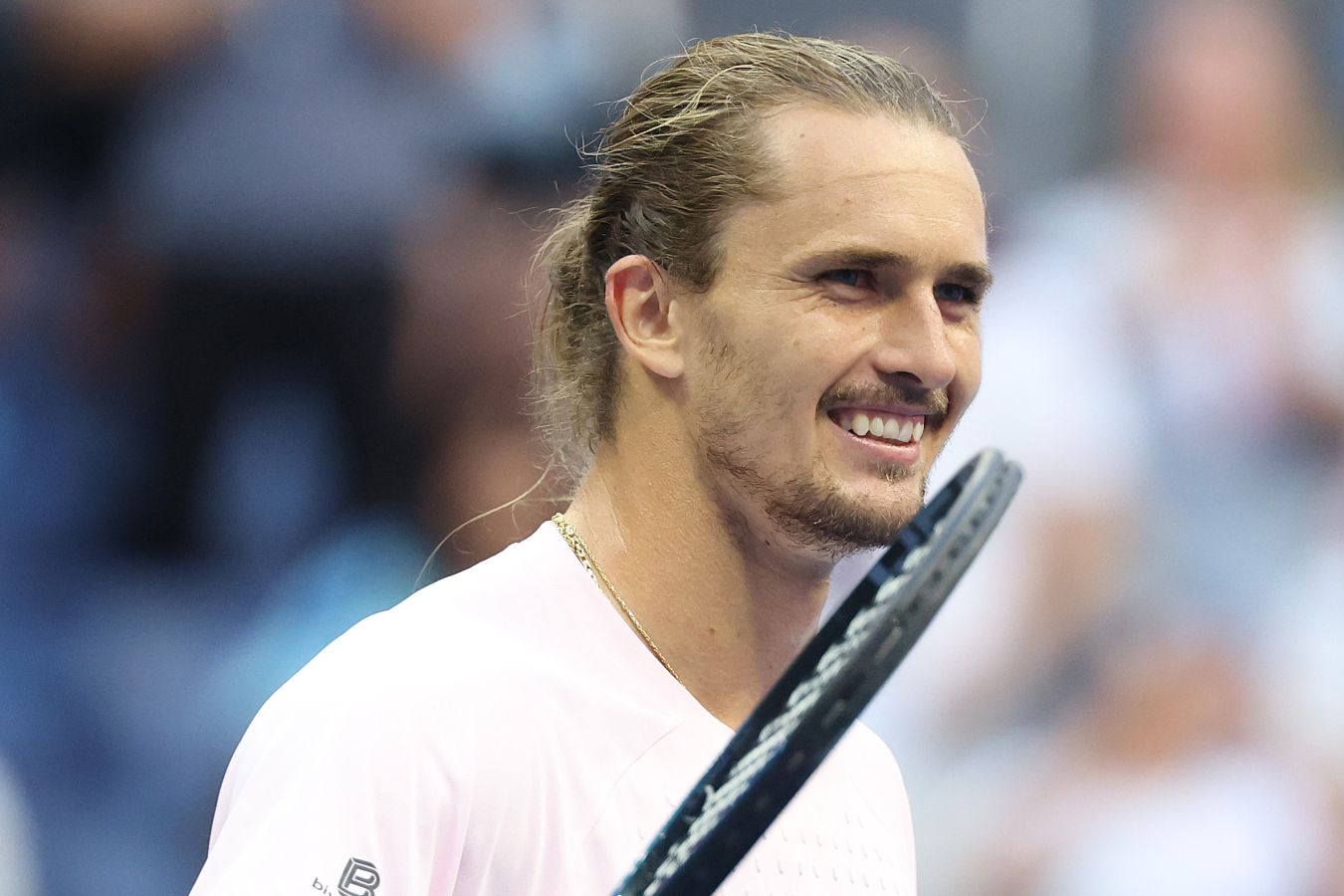 Александр Зверев выиграл первый сет финала US Open против Бена Шелтона
