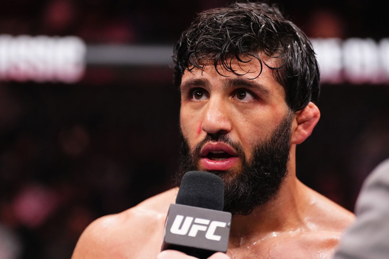 Арман Царукян готов пожертвовать состоянием ради чемпионского пояса UFC