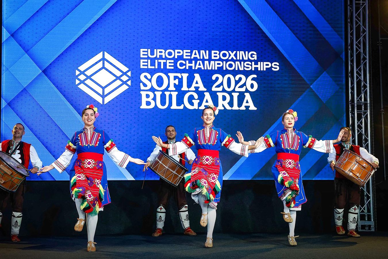Первый день любительского чемпионата Европы по боксу в Софии