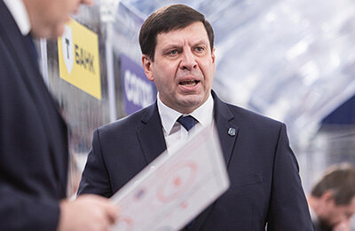 Павел Зубов уволен с поста главного тренера «Лады»