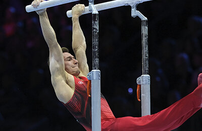 Российские гимнасты завоевали серебро на чемпионате мира и олимпийскую лицензию