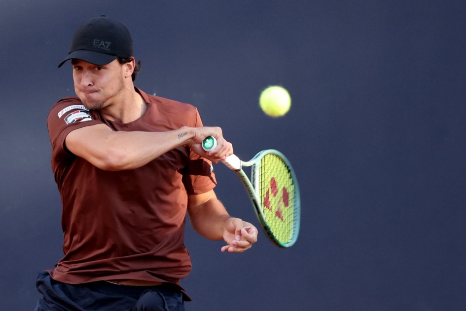 Лучано Дардери пробился в финал турнира ATP-250 в Бостаде